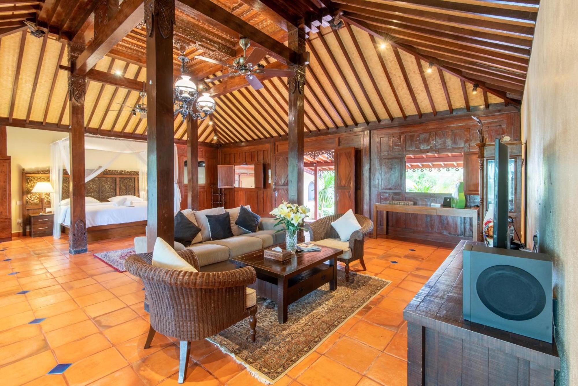 Limasan Villa Langkawi Pantai Cenang  Esterno foto